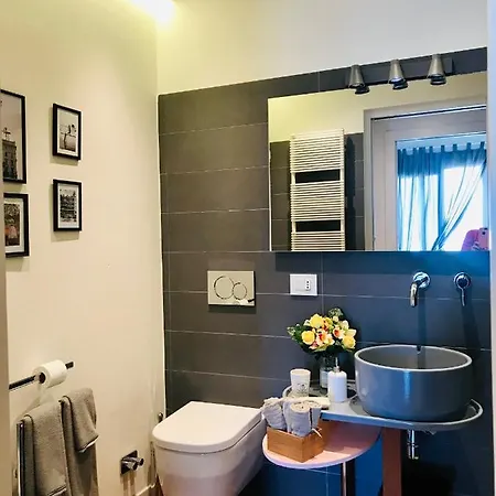 Sweet & Cosy Next To The 招待所 维亚雷焦