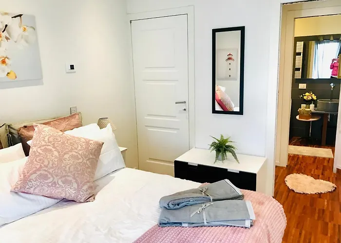 Sweet & Cosy Next To The Penzion 4*
